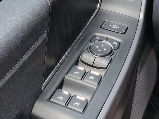 2026 Ford Super Duty F-350 DRW F-350® Lariat®