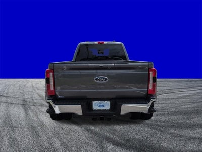 2026 Ford Super Duty F-350 DRW F-350® Lariat®