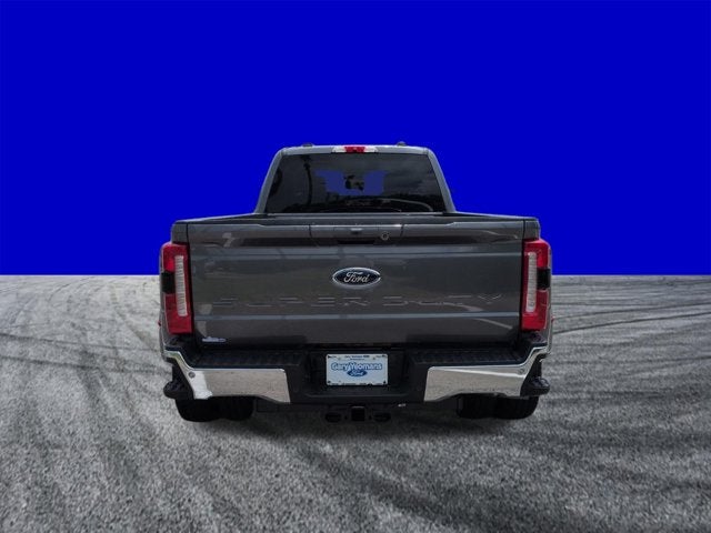 2026 Ford Super Duty F-350 DRW F-350® Lariat®