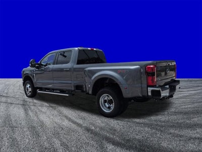 2026 Ford Super Duty F-350 DRW F-350® Lariat®
