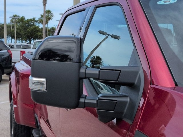 2026 Ford Super Duty F-350 DRW F-350® Platinum®