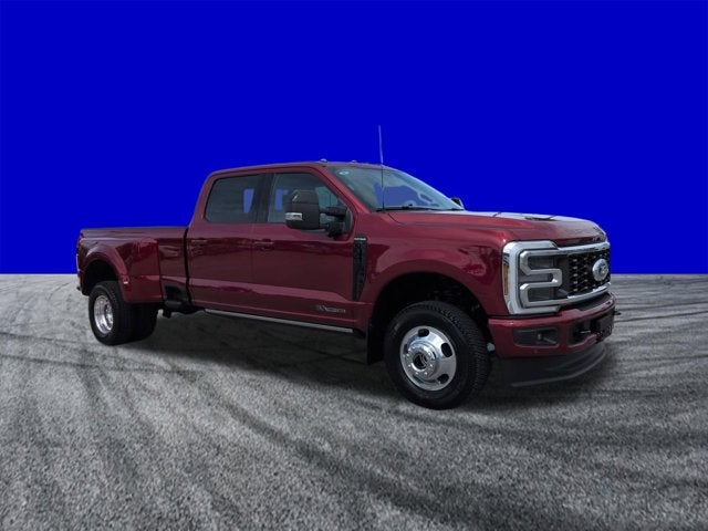 2026 Ford Super Duty F-350 DRW F-350® Platinum®