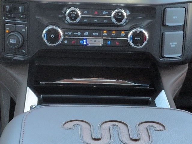 2026 Ford Super Duty F-350 DRW F-350® King Ranch®