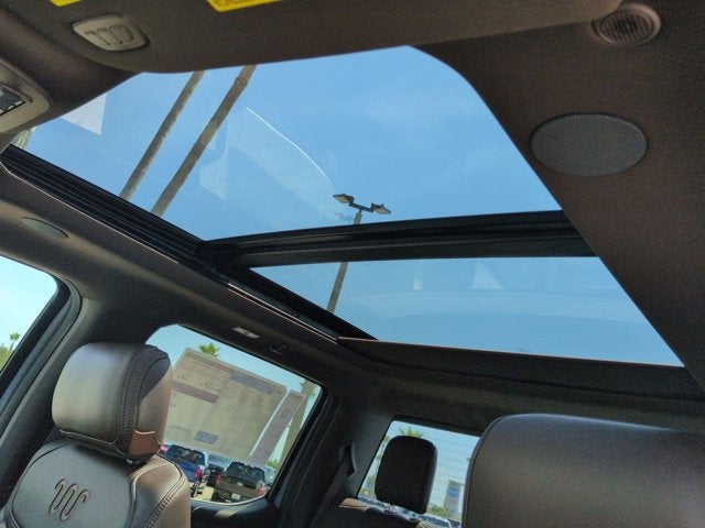 2026 Ford Super Duty F-350 DRW F-350® King Ranch®