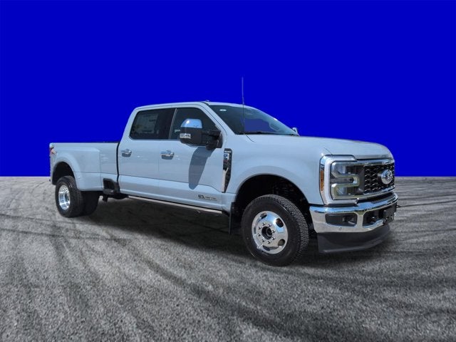 2026 Ford Super Duty F-350 DRW F-350® King Ranch®