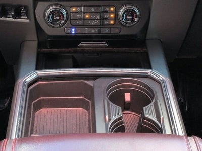 2017 Ford Super Duty F-350 DRW Platinum