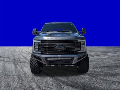 2017 Ford Super Duty F-350 DRW Platinum
