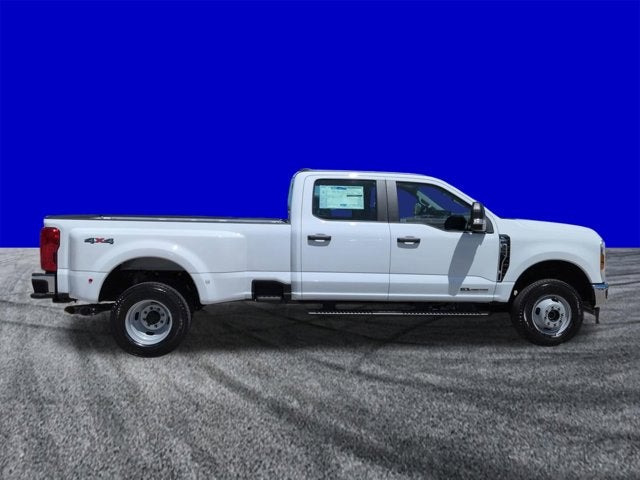 2026 Ford Super Duty F-350 DRW XL