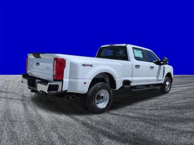 2026 Ford Super Duty F-350 DRW XL