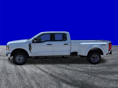 2026 Ford Super Duty F-350 DRW XL