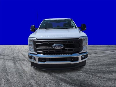 2026 Ford Super Duty F-350 DRW XL
