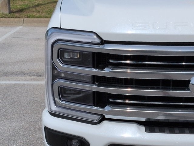 2026 Ford Super Duty F-350 DRW F-350® Platinum®