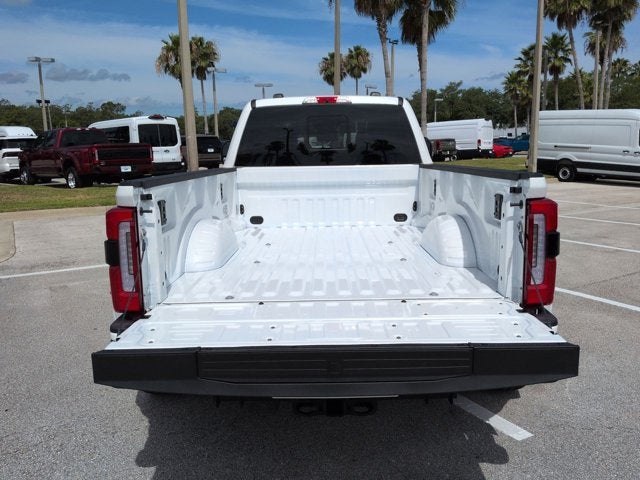 2026 Ford Super Duty F-350 DRW F-350® Platinum®