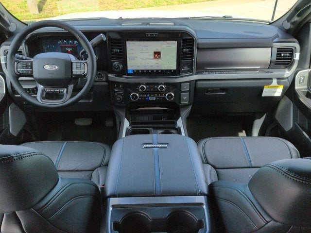 2026 Ford Super Duty F-350 DRW F-350® Platinum®