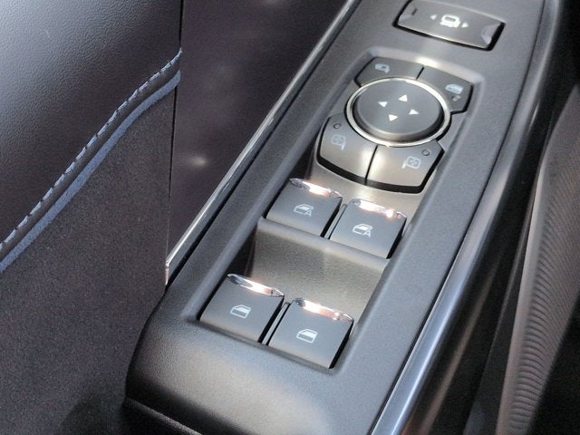 2026 Ford Super Duty F-350 DRW F-350® Platinum®