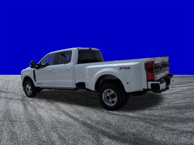 2026 Ford Super Duty F-350 DRW F-350® Platinum®