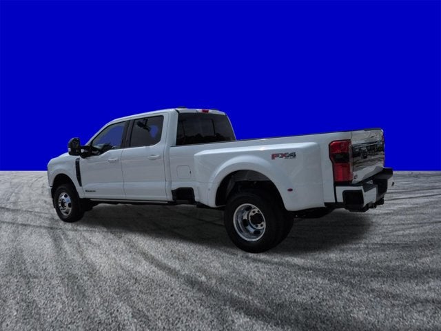 2026 Ford Super Duty F-350 DRW F-350® Platinum®