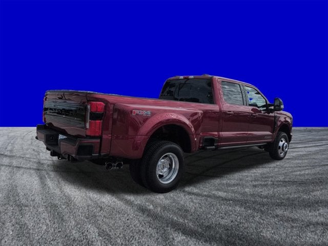 2026 Ford Super Duty F-350 DRW F-350® Platinum®