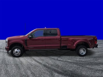 2026 Ford Super Duty F-350 DRW F-350® Platinum®