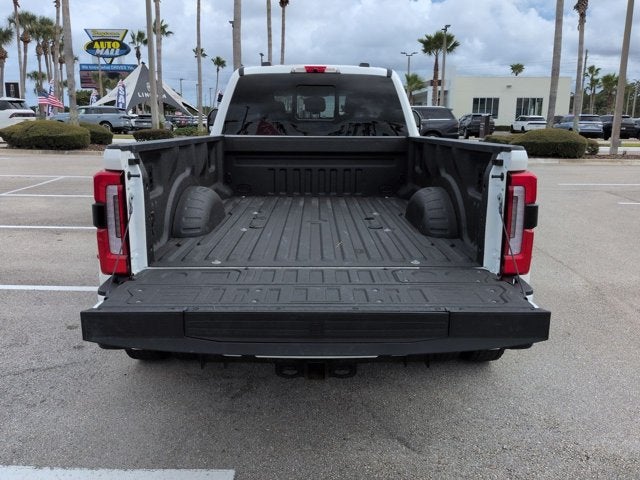 2026 Ford Super Duty F-450 DRW Platinum