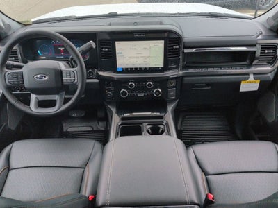 2026 Ford Super Duty F-450 DRW F-450® Lariat®