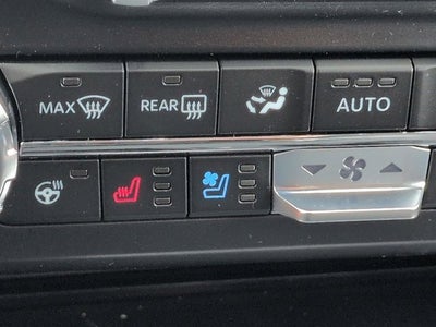 2026 Ford Super Duty F-450 DRW F-450® Lariat®