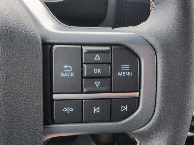 2026 Ford Super Duty F-450 DRW F-450® Lariat®