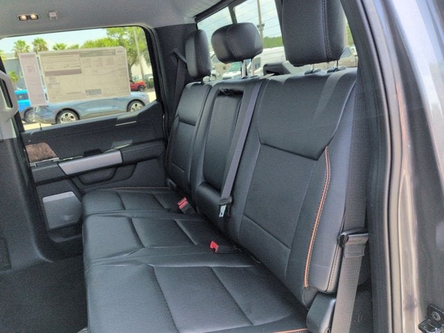 2026 Ford Super Duty F-450 DRW LARIAT