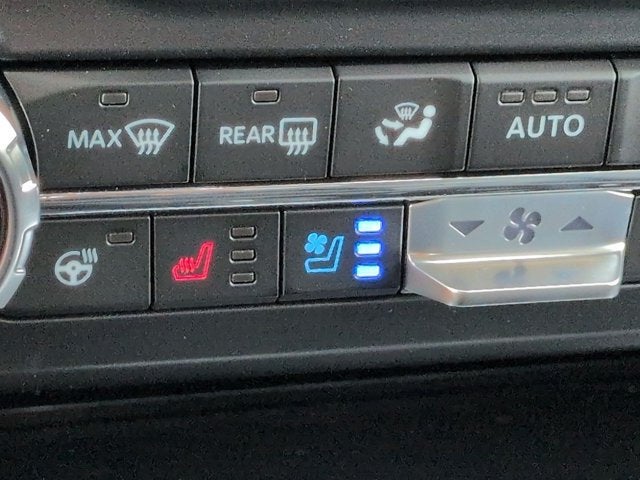 2026 Ford Super Duty F-450 DRW LARIAT