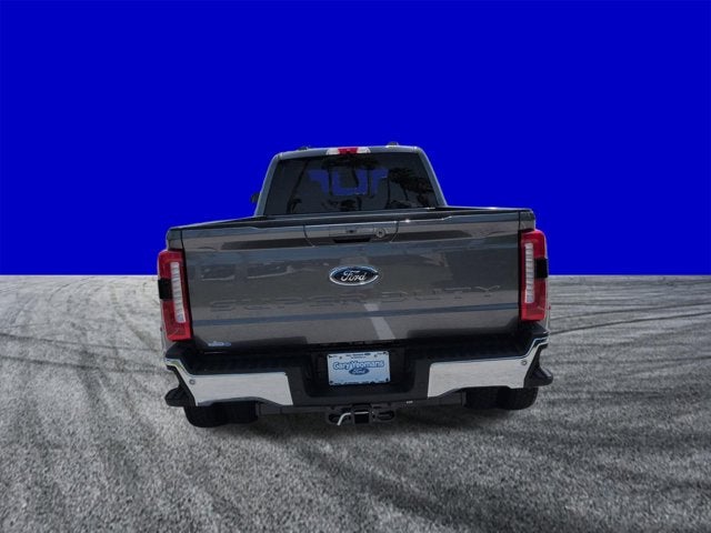 2026 Ford Super Duty F-450 DRW LARIAT