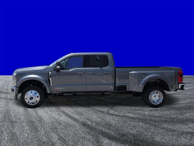 2026 Ford Super Duty F-450 DRW LARIAT