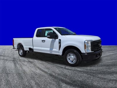 2026 Ford Super Duty F-350 SRW XL