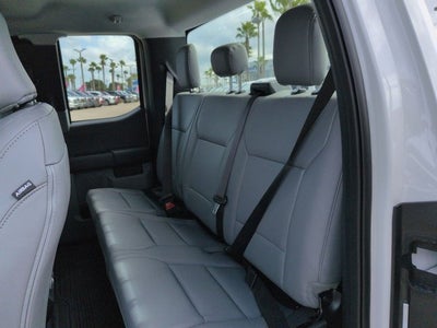 2027 Ford Super Duty F-350 SRW XL