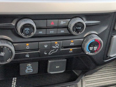 2027 Ford Super Duty F-350 SRW XL