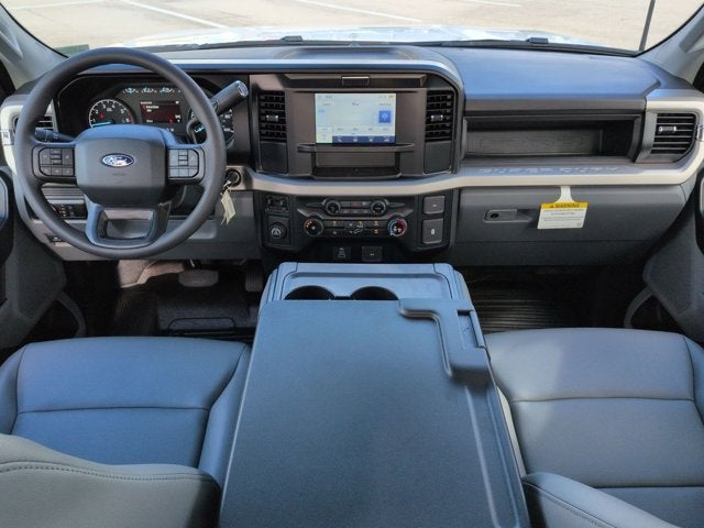 2027 Ford Super Duty F-350 SRW XL