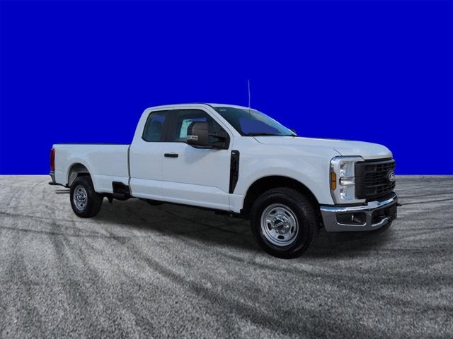2027 Ford Super Duty F-350 SRW XL