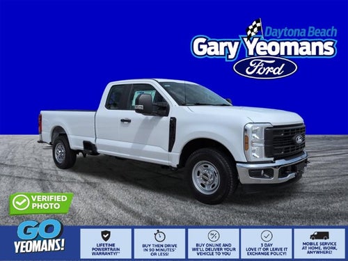 2027 Ford Super Duty F-350 SRW XL