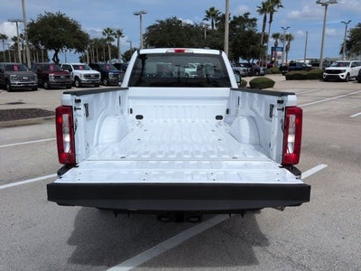 2027 Ford Super Duty F-350 SRW XL