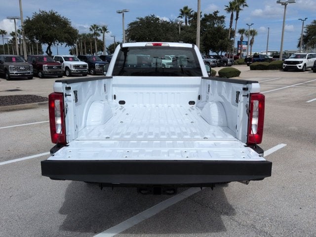 2027 Ford Super Duty F-350 SRW XL