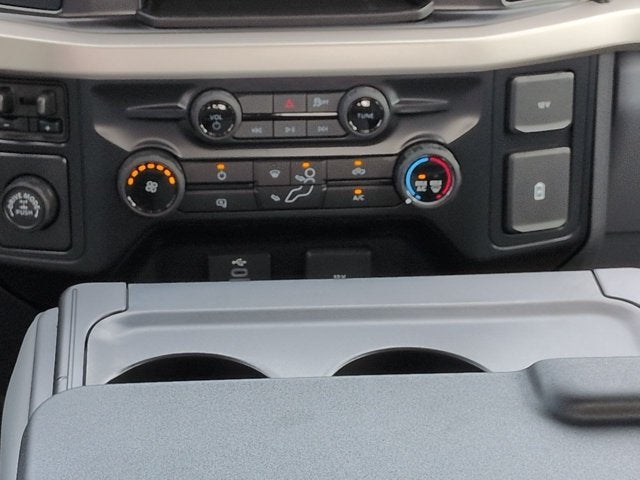 2027 Ford Super Duty F-350 SRW XL