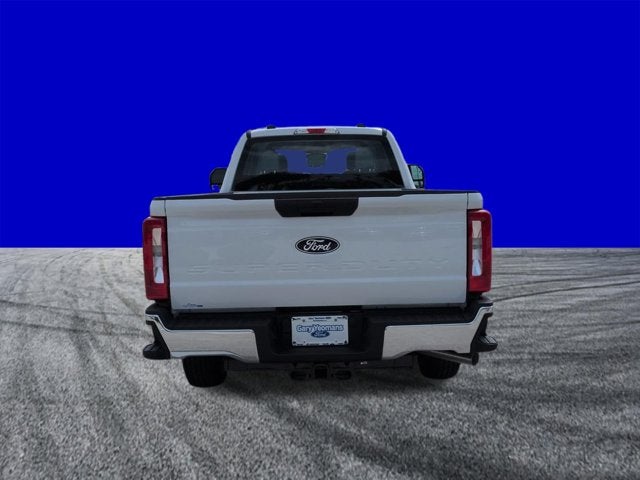 2027 Ford Super Duty F-350 SRW XL