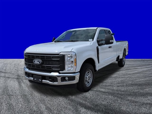 2027 Ford Super Duty F-350 SRW XL