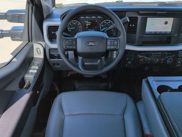 2027 Ford Super Duty F-350 SRW XL