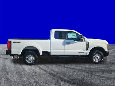 2026 Ford Super Duty F-350 SRW XL
