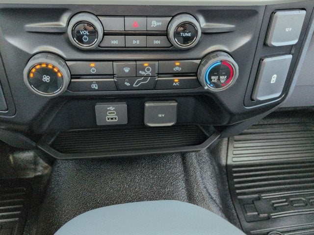 2027 Ford Super Duty F-250 SRW XL
