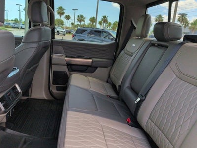 2025 Ford F-150 Platinum