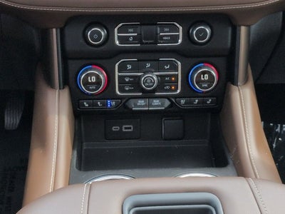 2024 Chevrolet Suburban High Country