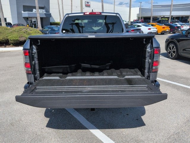 2022 Nissan Frontier S