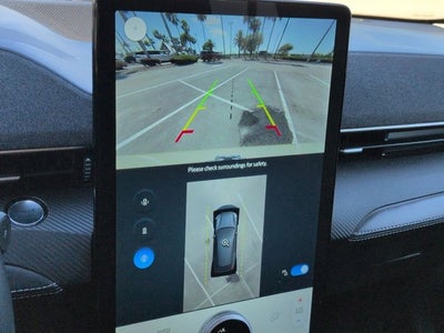 2025 Ford Mustang Mach-E Premium