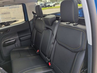 2026 Ford Maverick Lobo Standard